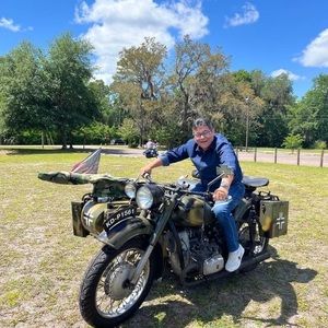 Meet your Posher, Marcelo